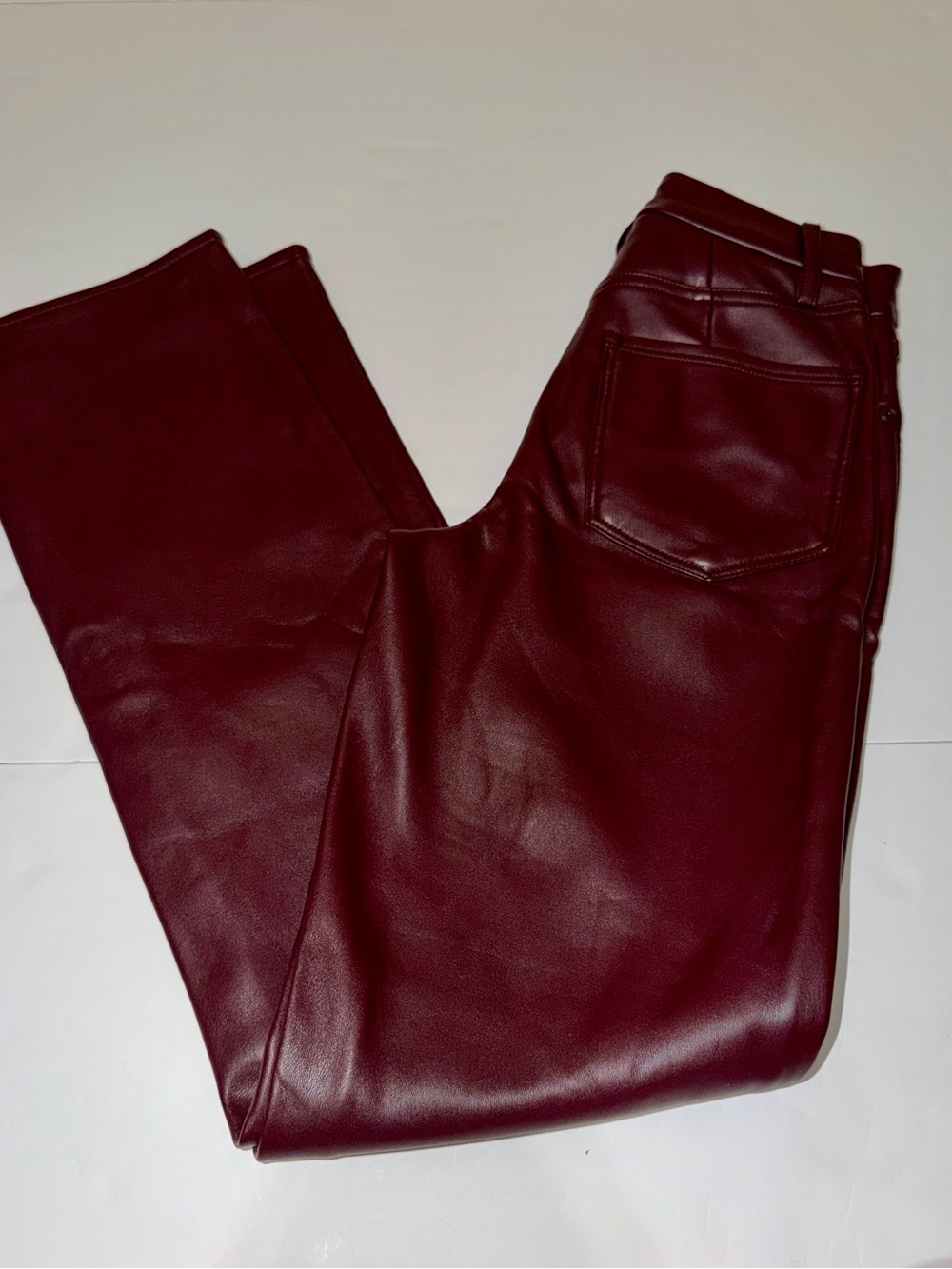 Good American Faux Leather Jeans in Burgundy Size 0